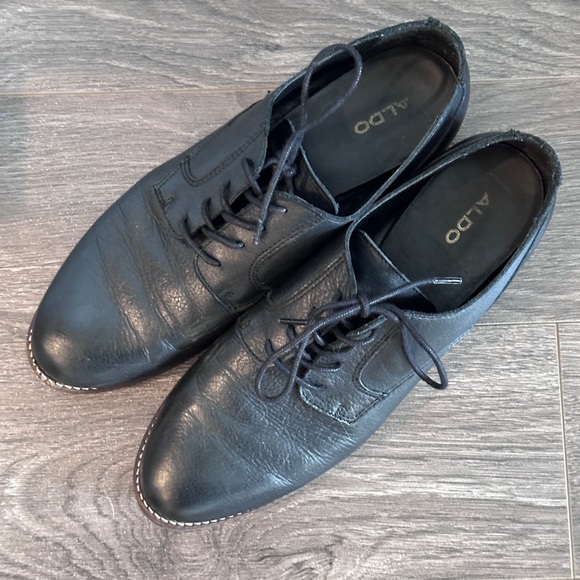 Aldo Buttery Soft Leather Oxfords - Picture 6 of 6